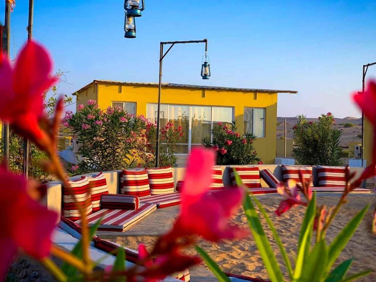 Golden Palm Oasis Hotel Fulayj al Masha'ikh Exterior photo